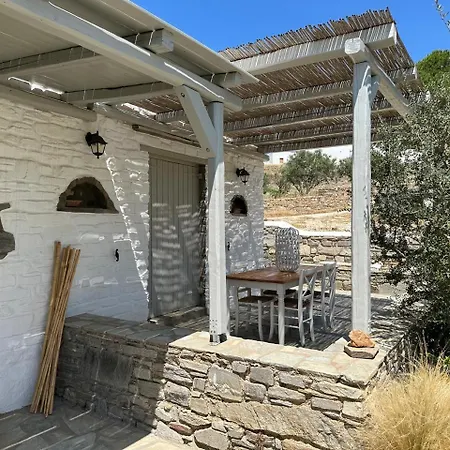 Casa * Páros