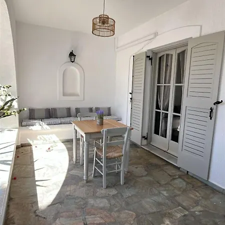 Casa *