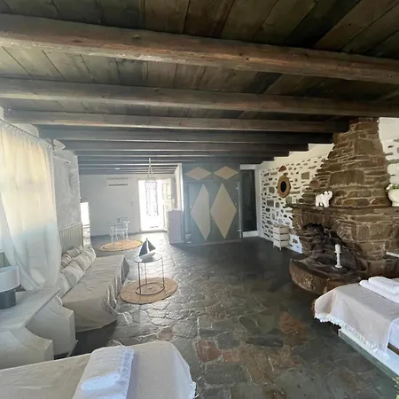 Casa Ξενοδοχείο με διαμερίσματα 3*