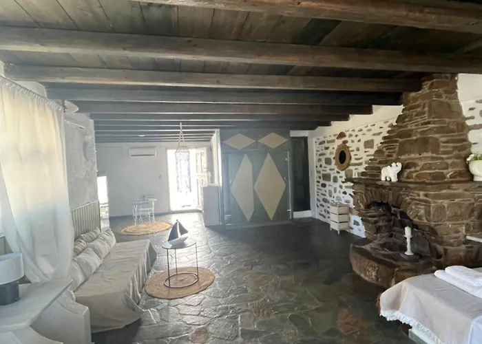 Casa Ξενοδοχείο με διαμερίσματα 3*